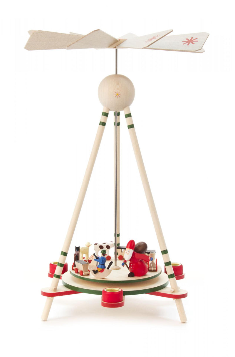 085/038 - Pyramid with Santa and Toys