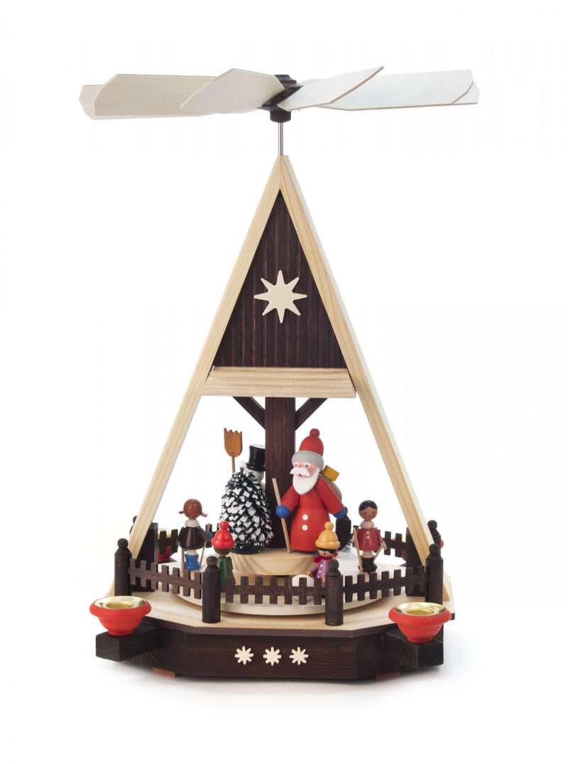 085/051K - Pyramid with Santa, Snowman & Children