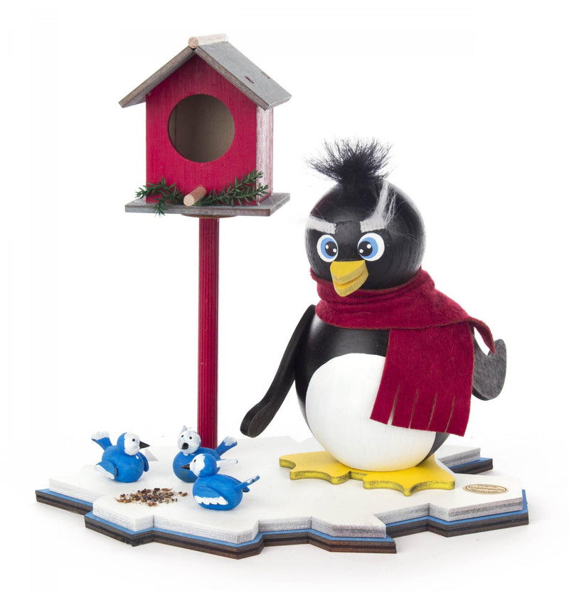 146/771/73 - Penguin with Bird House