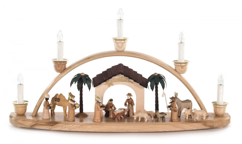 202/470E - Candle Arch - Nativity Scene