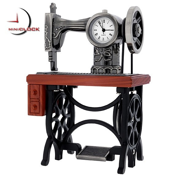 C447WD - Treadle Sewing Machine Miniature Clock